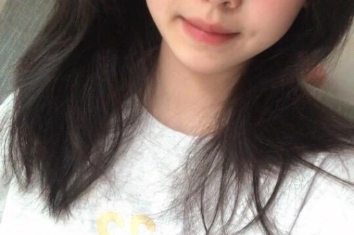 內娱惊曝假丑闻老谢揭李雪琴老赖真相佟大为力挺说对了